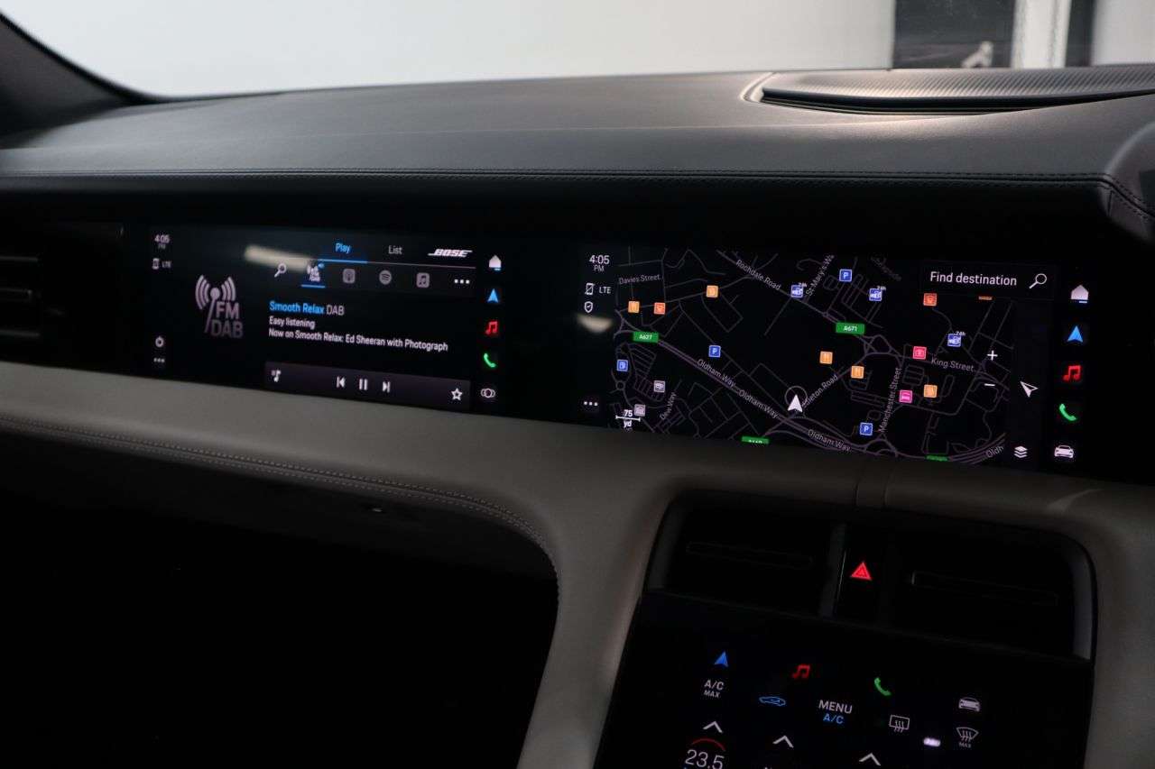 2023 PORSCHE TAYCAN 2023 PORSCHE TAYCAN