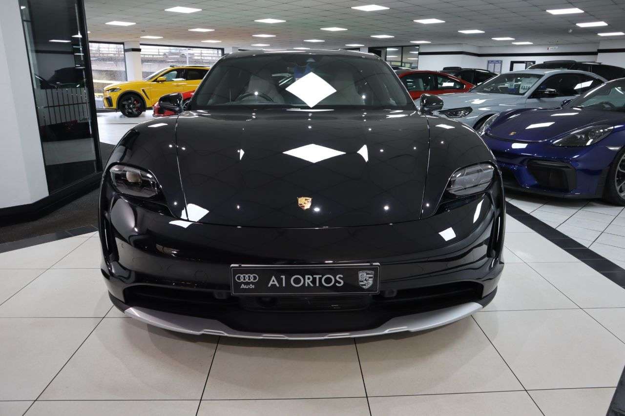 2023 PORSCHE TAYCAN 2023 PORSCHE TAYCAN