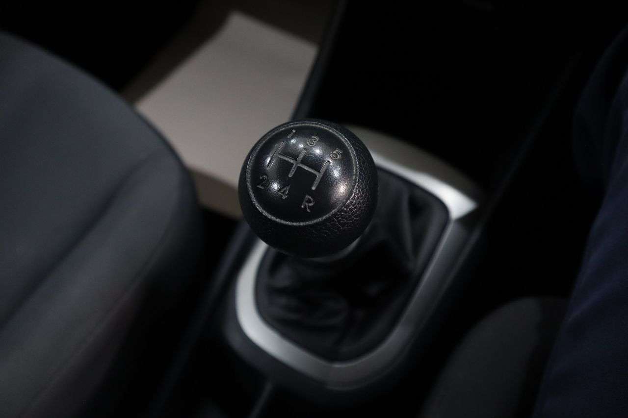 2014 KIA RIO 2014 KIA RIO