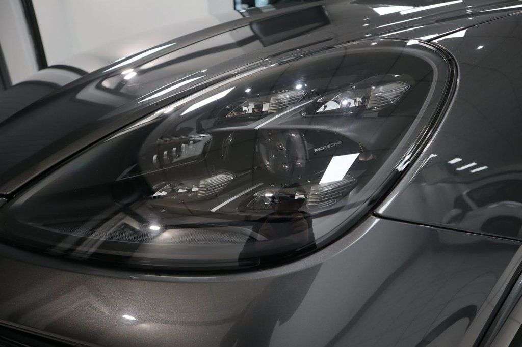 null PORSCHE CAYENNE null PORSCHE CAYENNE