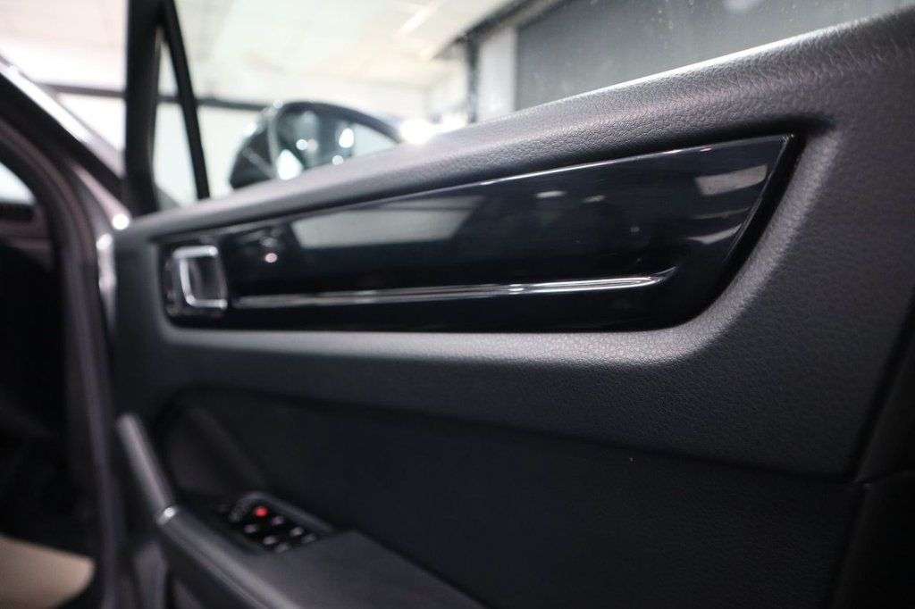 null PORSCHE CAYENNE null PORSCHE CAYENNE