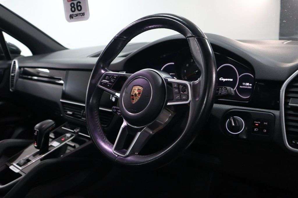 null PORSCHE CAYENNE null PORSCHE CAYENNE