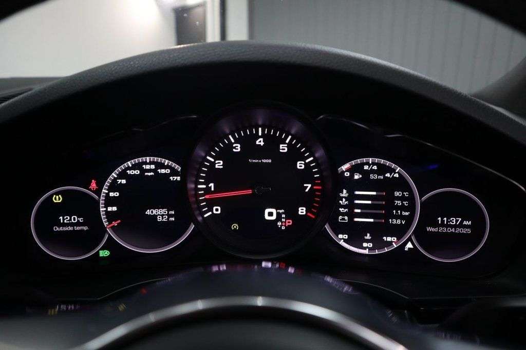 null PORSCHE CAYENNE null PORSCHE CAYENNE