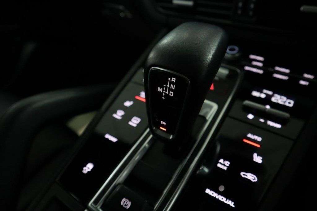 null PORSCHE CAYENNE null PORSCHE CAYENNE