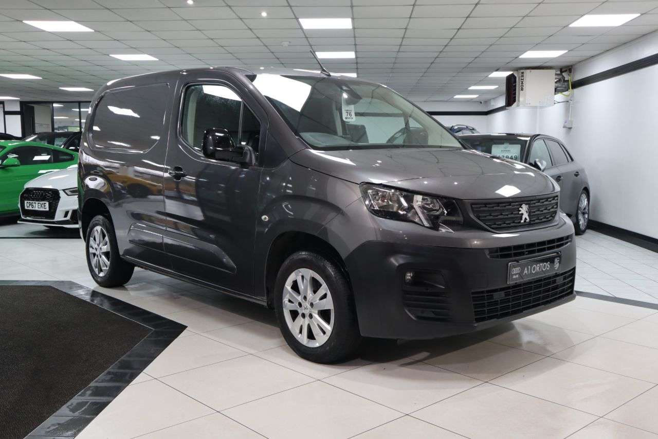 A 2021 PEUGEOT PARTNER 1.5 BlueHDi 1000 Asphalt Standard Panel Van 5dr Diesel Manual SWB Euro 6 (1 A 2021 PEUGEOT PARTNER 1.5 BlueHDi 1000 Asphalt Standard Panel Van 5dr Diesel Manual SWB Euro 6 (1
