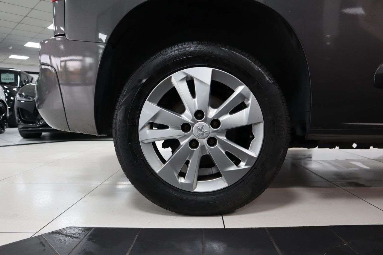 2021 PEUGEOT PARTNER 2021 PEUGEOT PARTNER