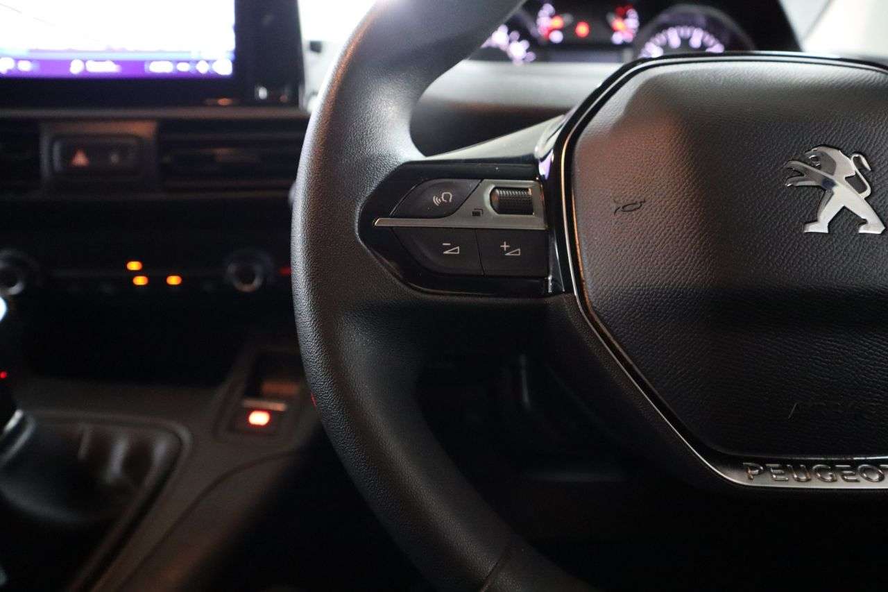 2021 PEUGEOT PARTNER 2021 PEUGEOT PARTNER