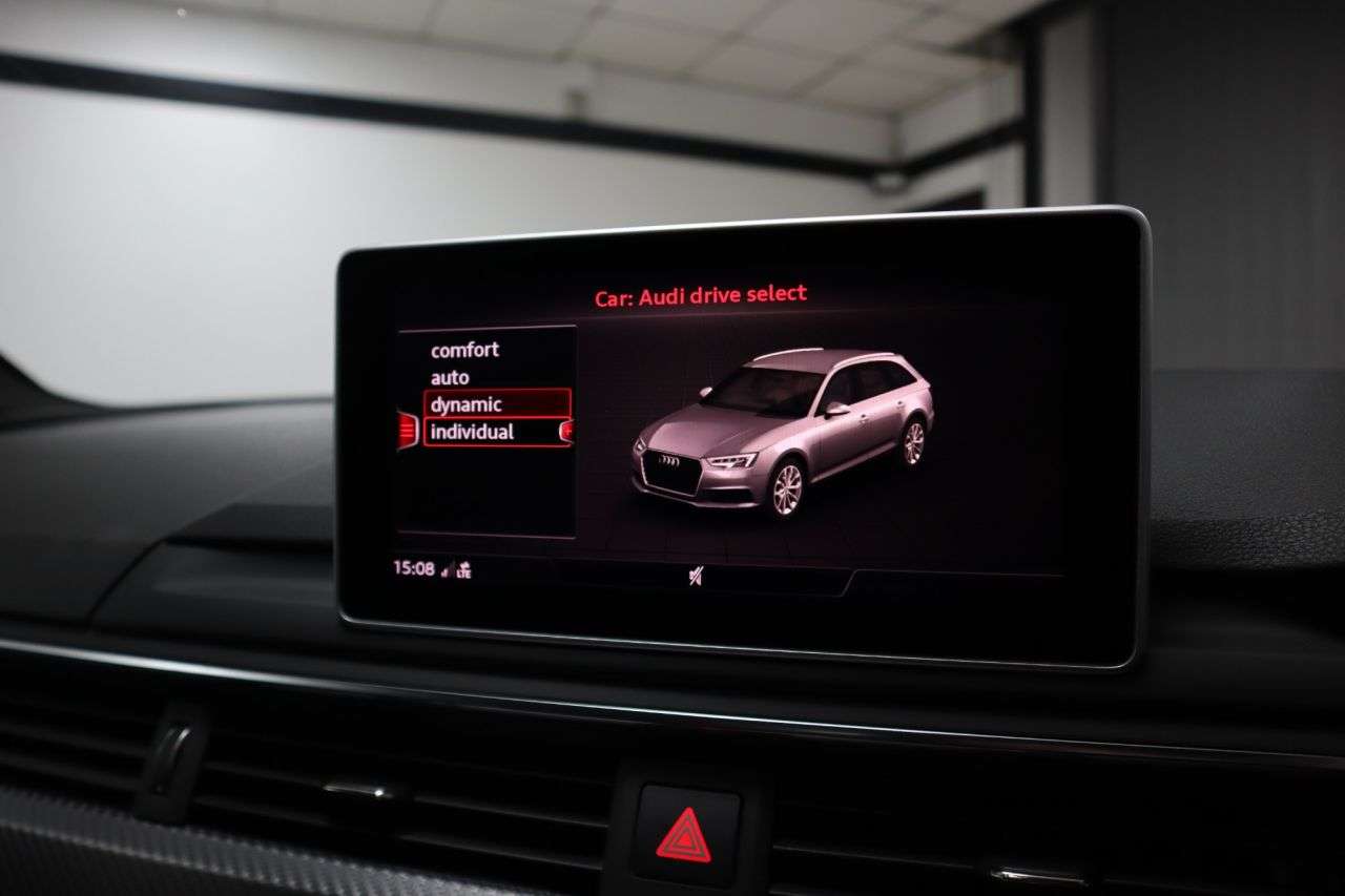 2018 AUDI RS4 AVANT 2018 AUDI RS4 AVANT