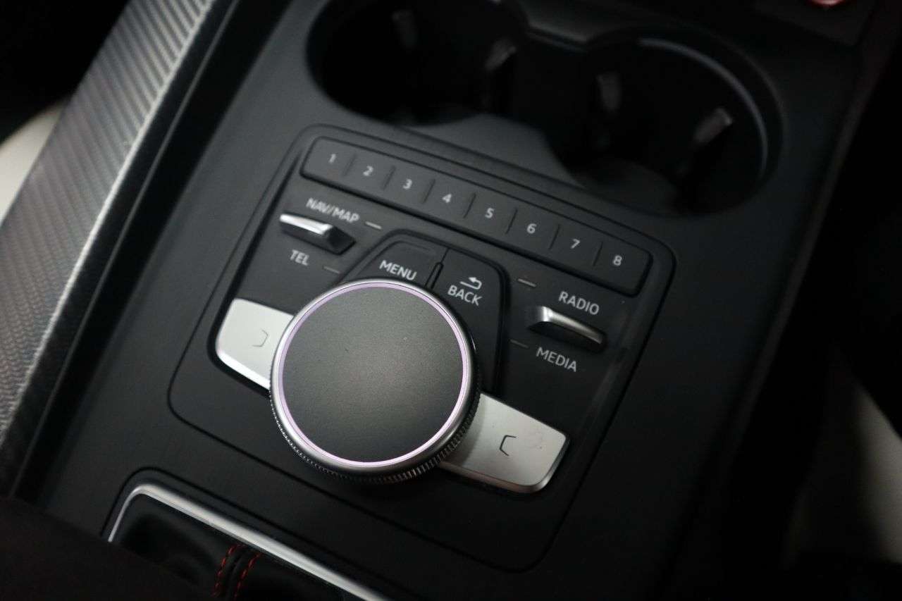 2018 AUDI RS4 AVANT 2018 AUDI RS4 AVANT