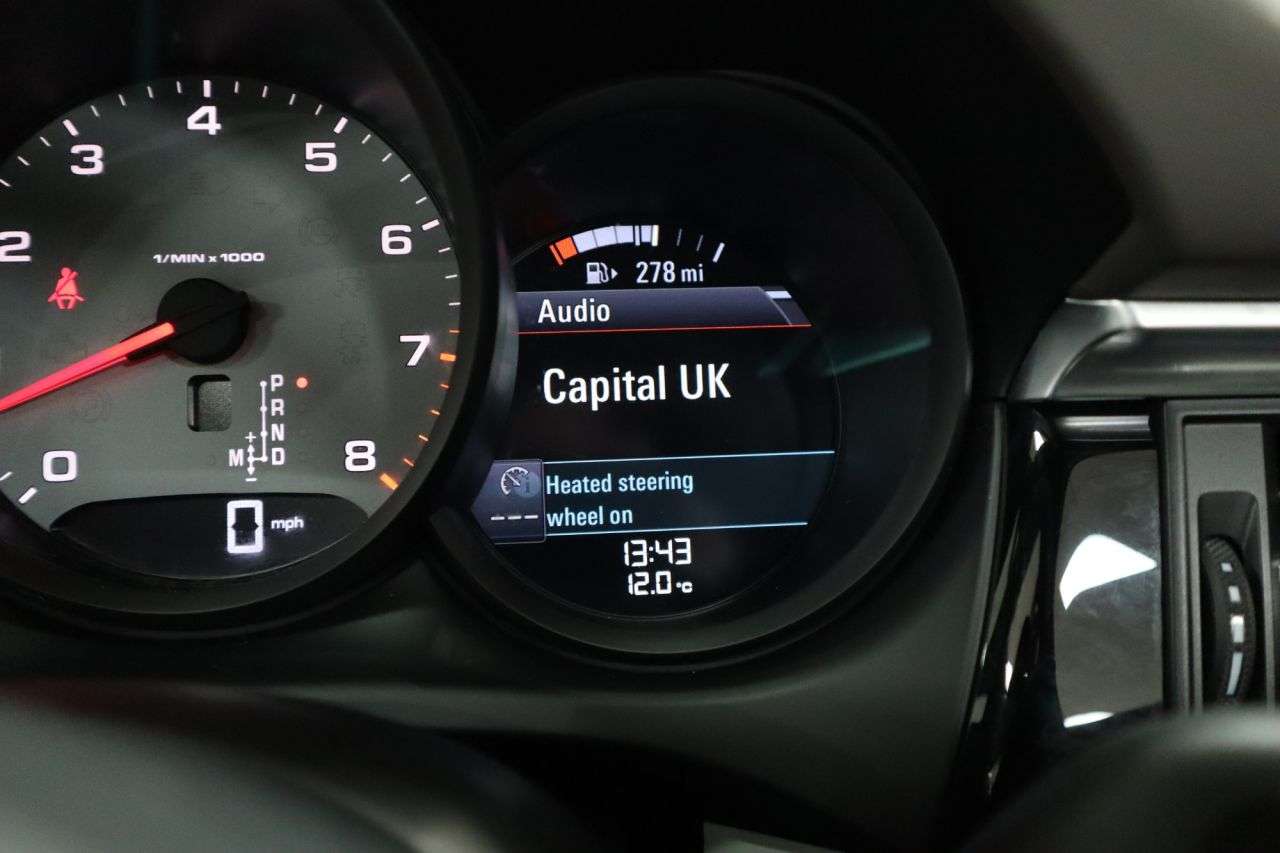 2019 PORSCHE MACAN 2019 PORSCHE MACAN