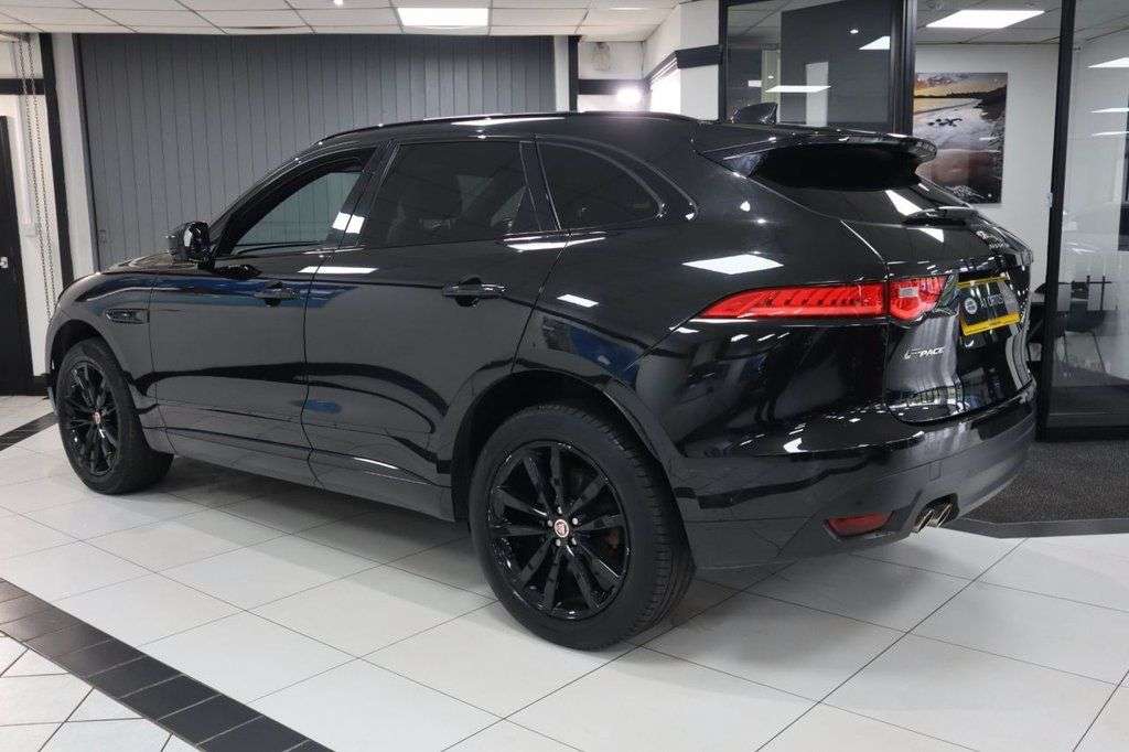 2019 JAGUAR F-PACE 2019 JAGUAR F-PACE
