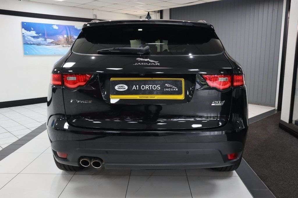 2019 JAGUAR F-PACE 2019 JAGUAR F-PACE