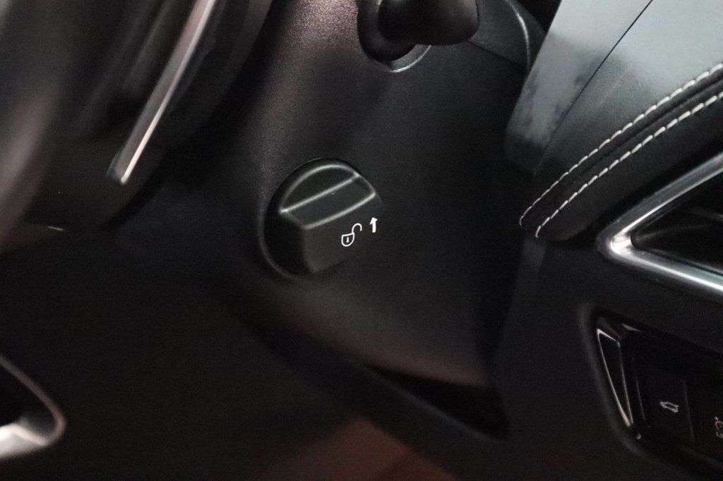 2019 JAGUAR F-PACE 2019 JAGUAR F-PACE