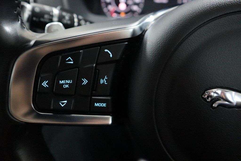 2019 JAGUAR F-PACE 2019 JAGUAR F-PACE