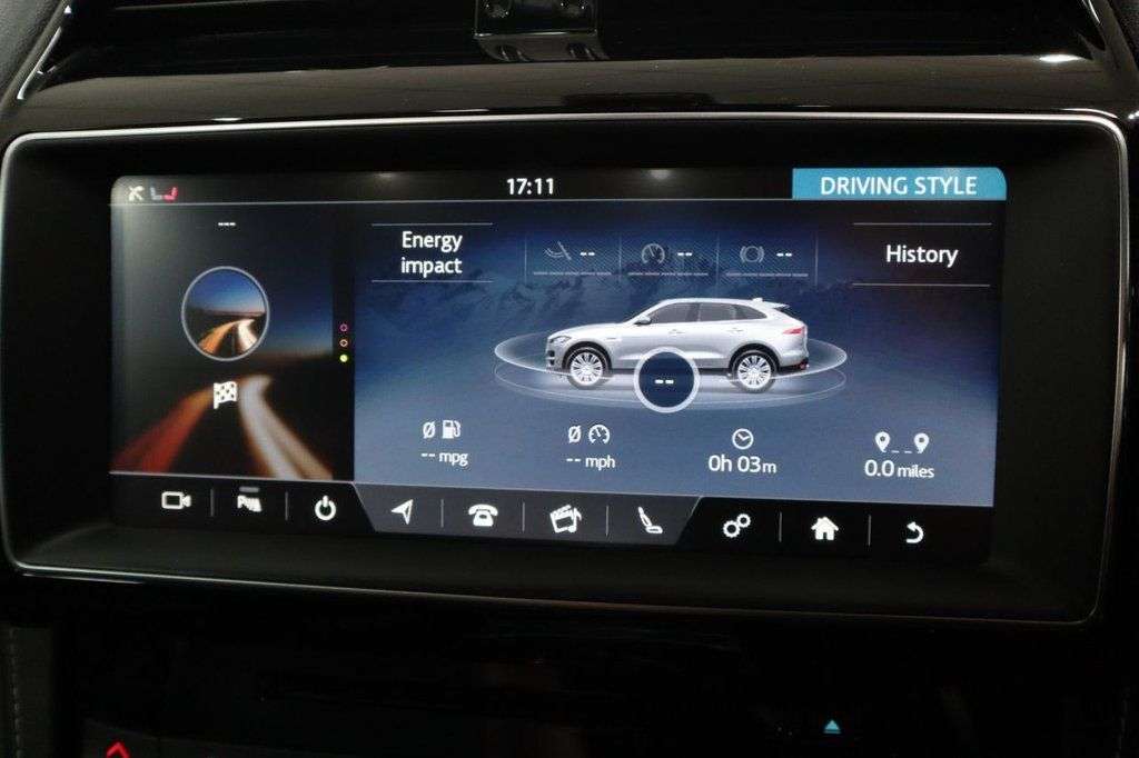 2019 JAGUAR F-PACE 2019 JAGUAR F-PACE