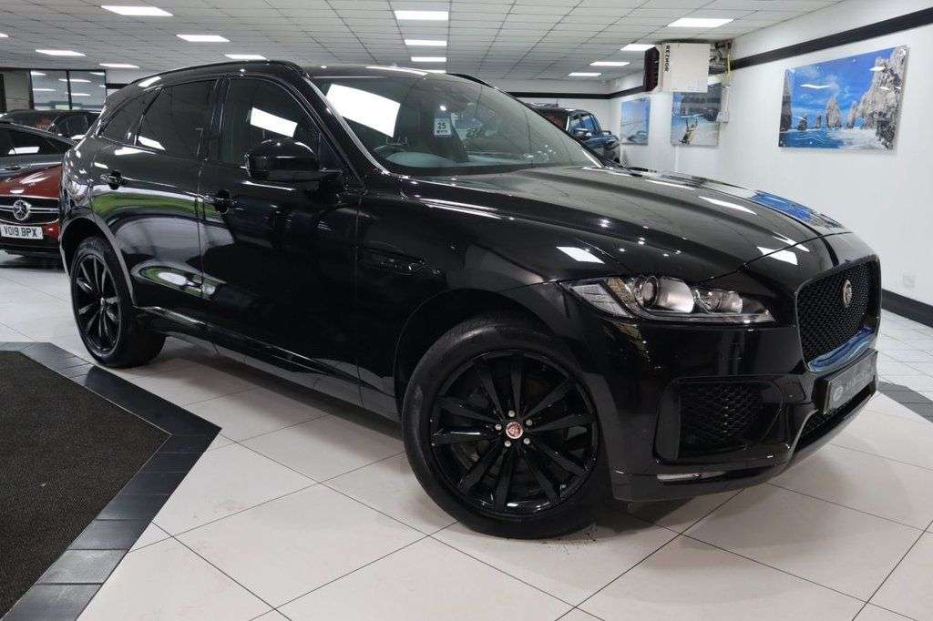 2019 JAGUAR F-PACE 2019 JAGUAR F-PACE