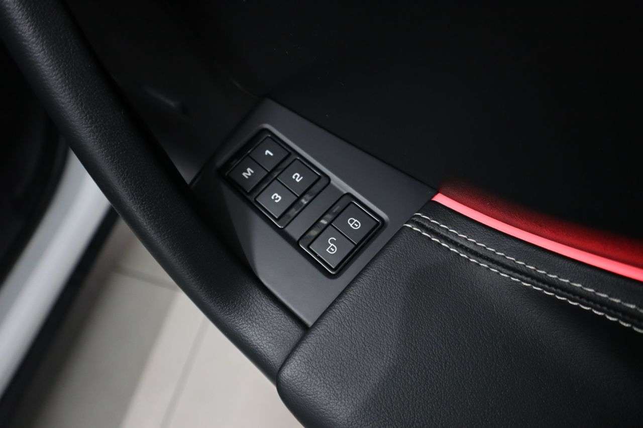 2021 JAGUAR F-PACE 2021 JAGUAR F-PACE