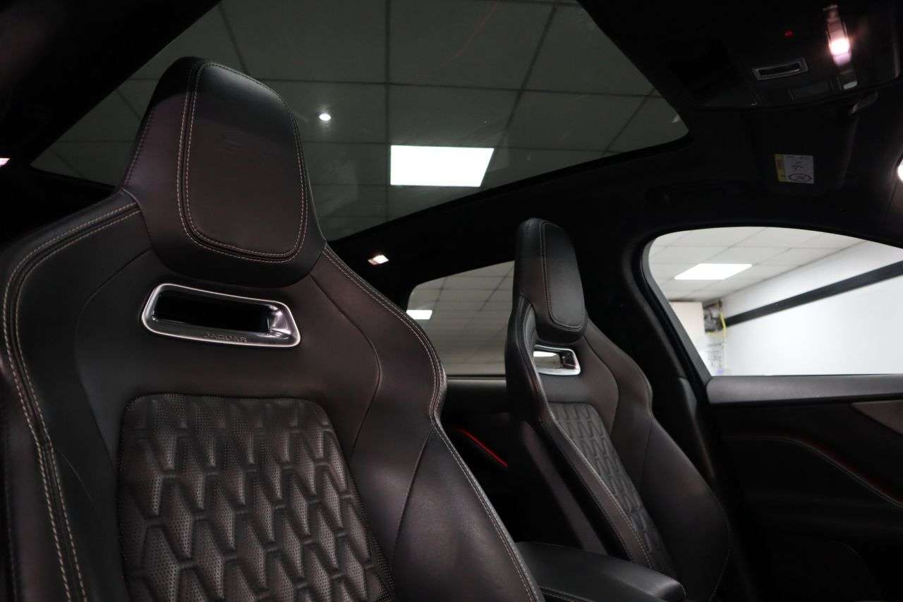 2021 JAGUAR F-PACE 2021 JAGUAR F-PACE