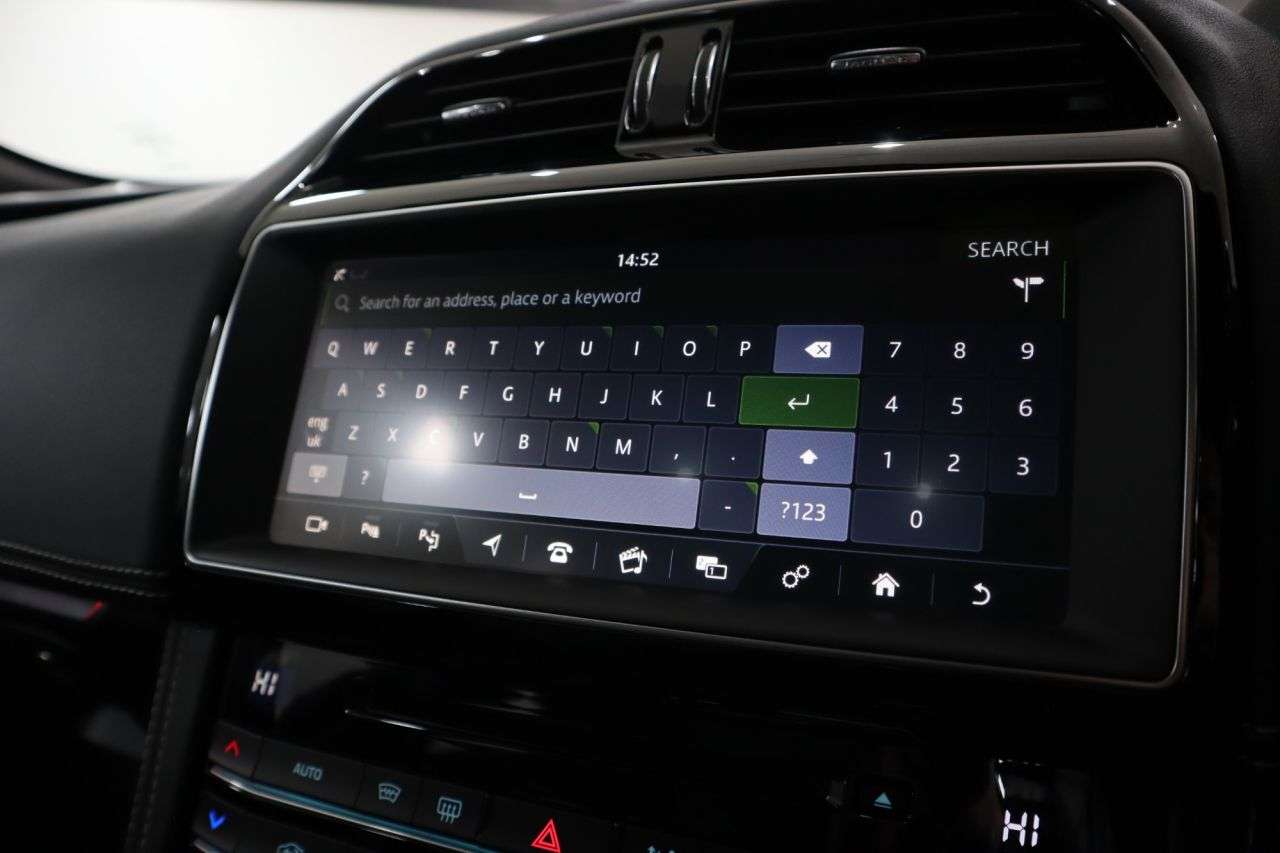 2021 JAGUAR F-PACE 2021 JAGUAR F-PACE