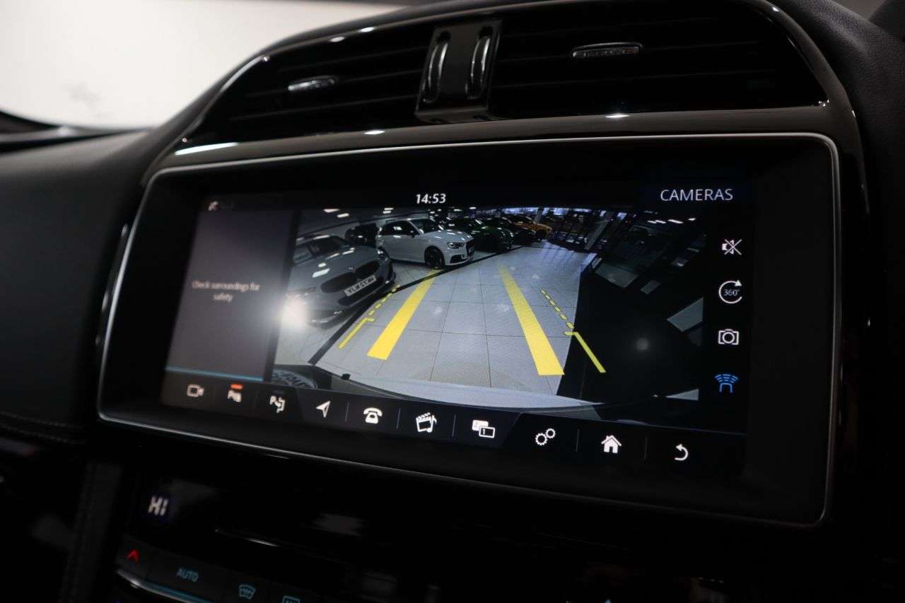 2021 JAGUAR F-PACE 2021 JAGUAR F-PACE