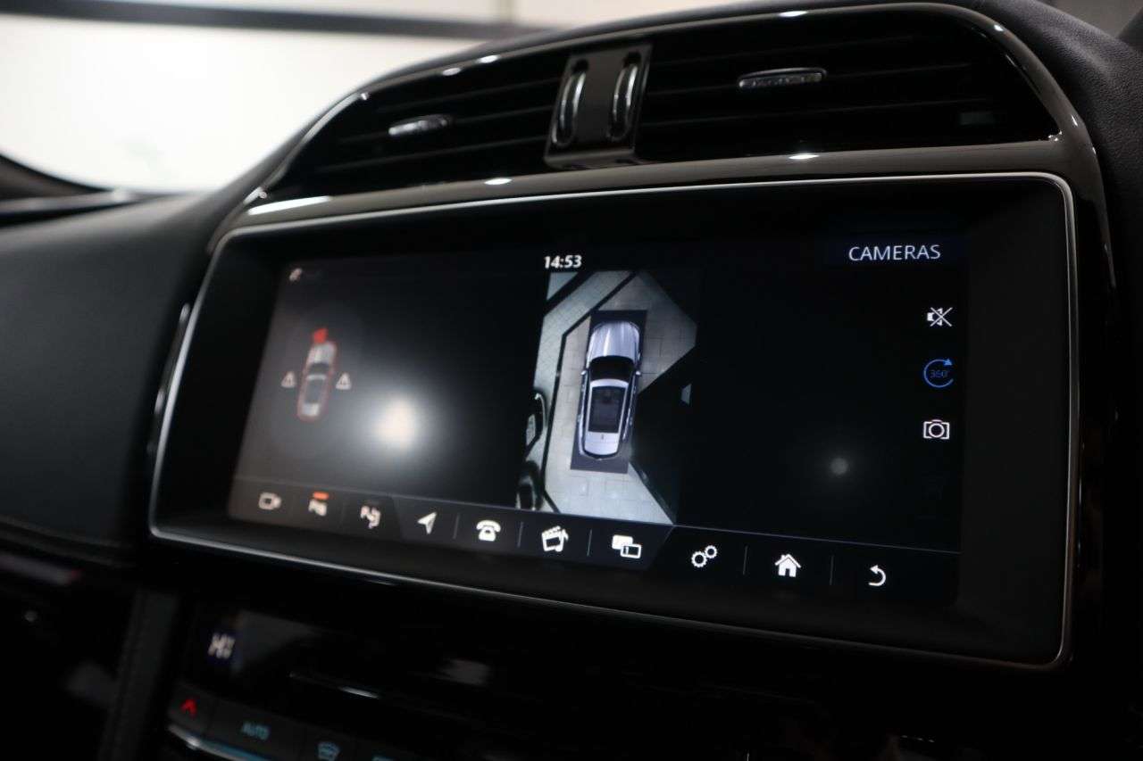 2021 JAGUAR F-PACE 2021 JAGUAR F-PACE