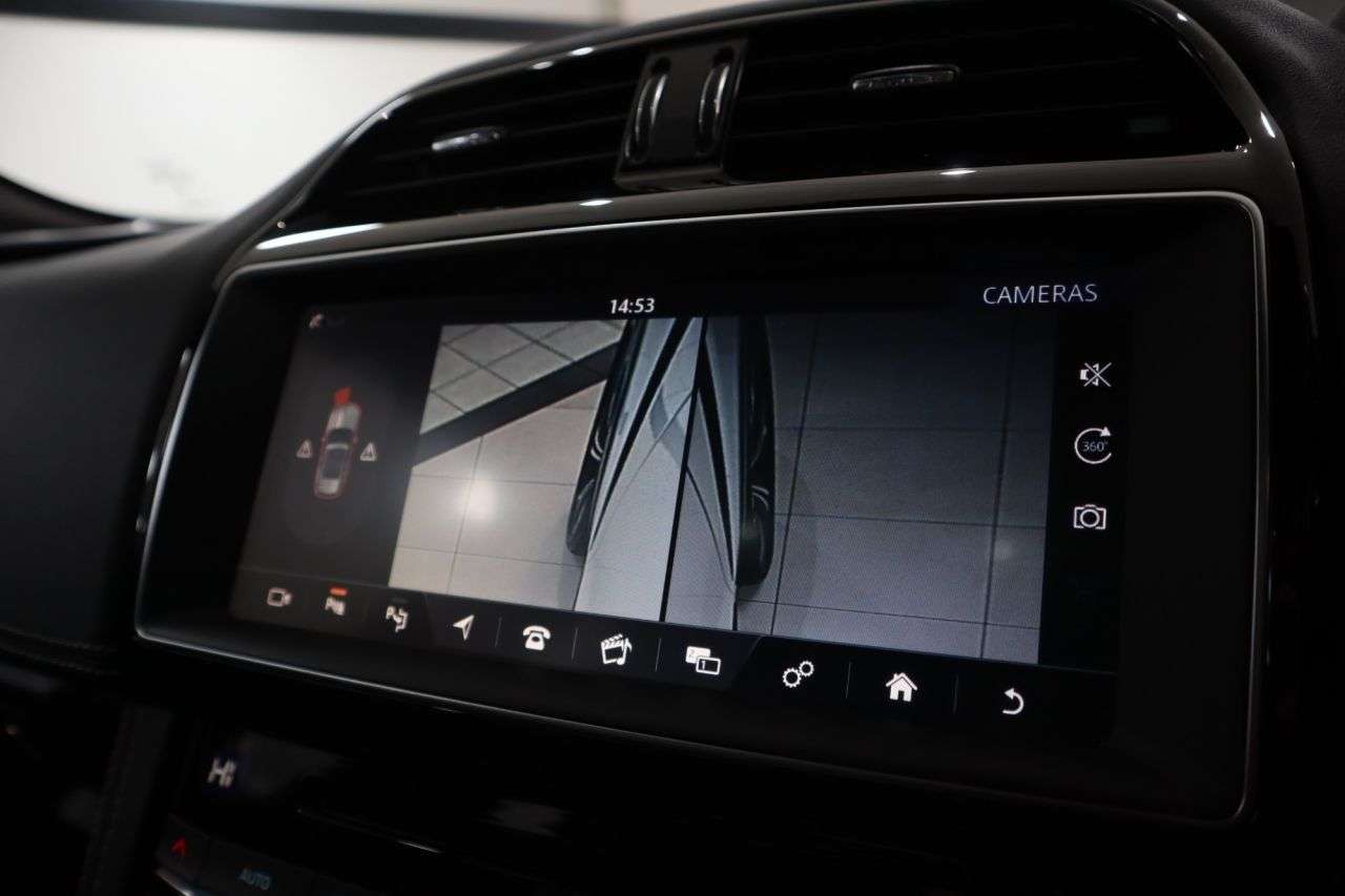 2021 JAGUAR F-PACE 2021 JAGUAR F-PACE