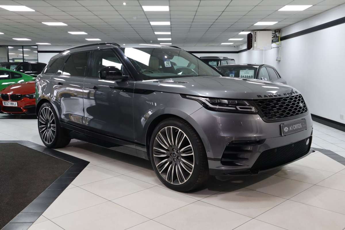 Check out this Land Rover Range Rover Velar 2018 Diesel Automatic