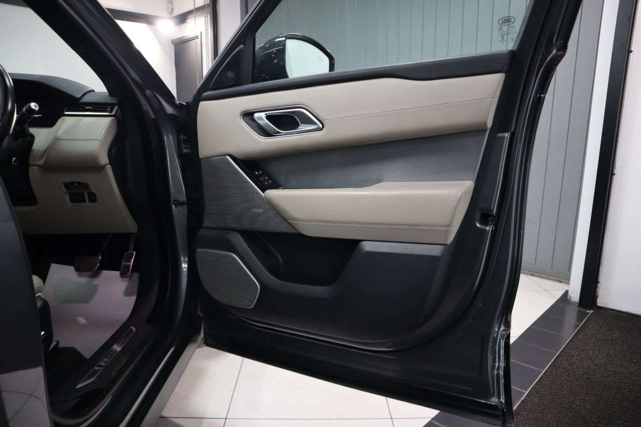 2018 LAND ROVER RANGE ROVER VELAR 2018 LAND ROVER RANGE ROVER VELAR