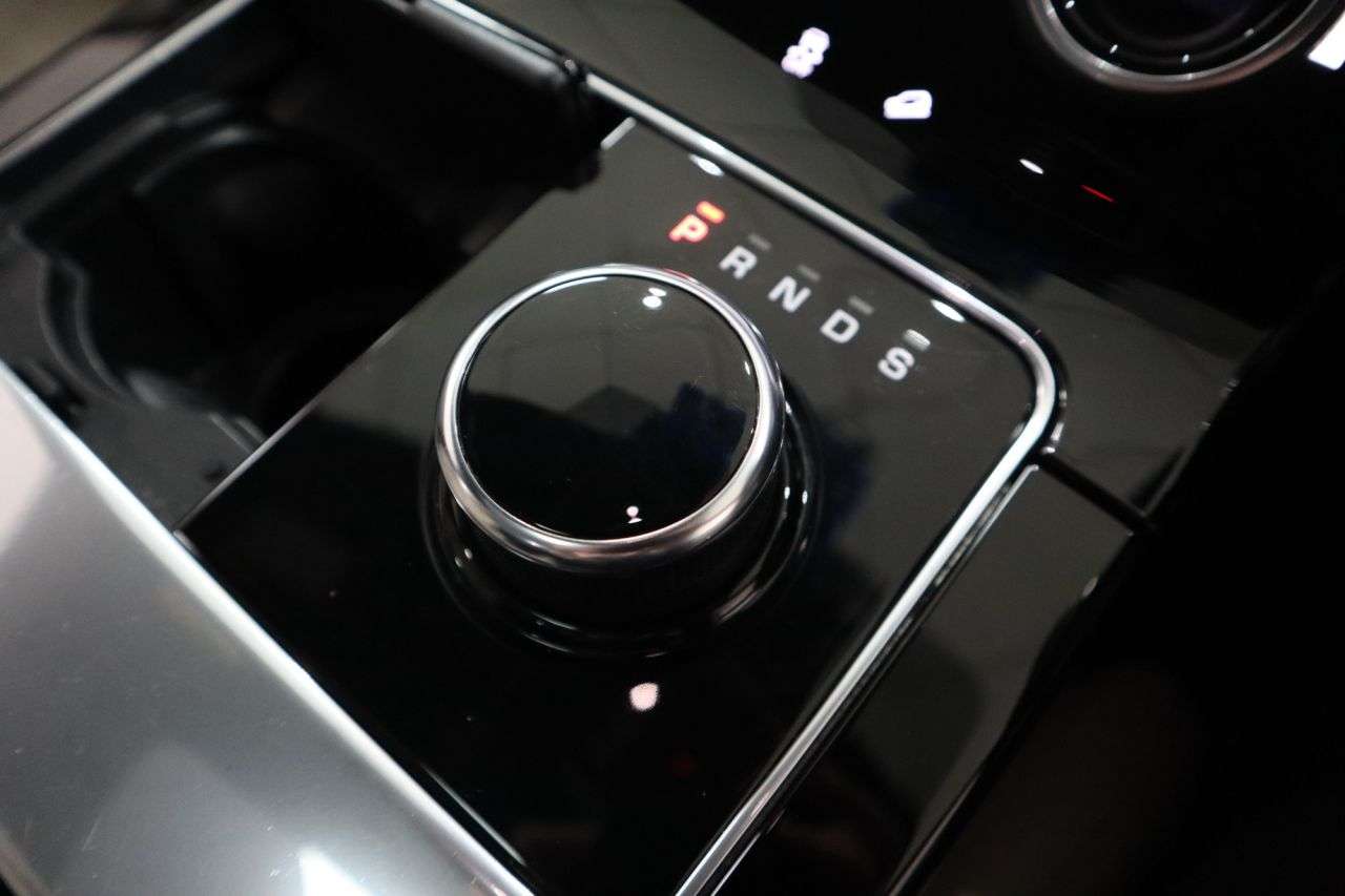 2018 LAND ROVER RANGE ROVER VELAR 2018 LAND ROVER RANGE ROVER VELAR