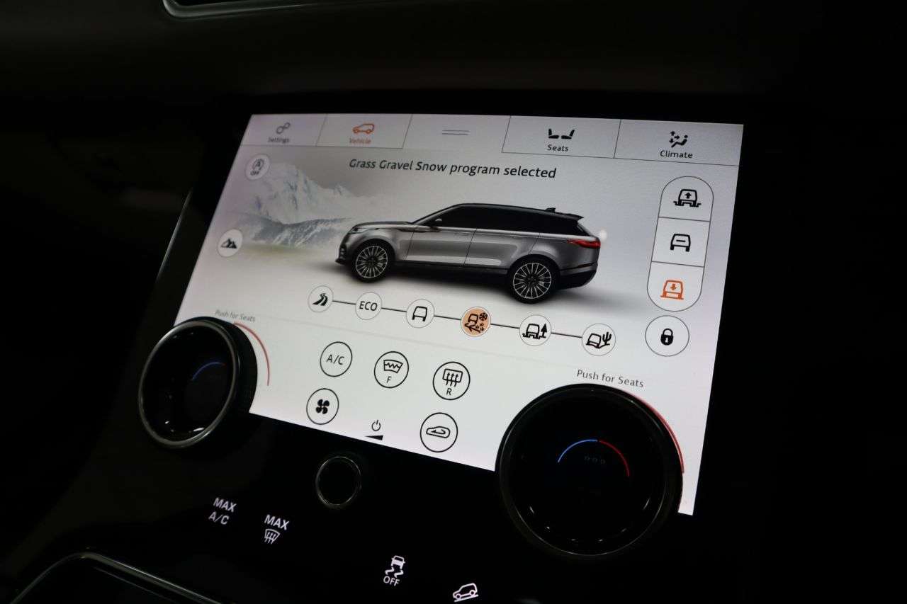 2018 LAND ROVER RANGE ROVER VELAR 2018 LAND ROVER RANGE ROVER VELAR