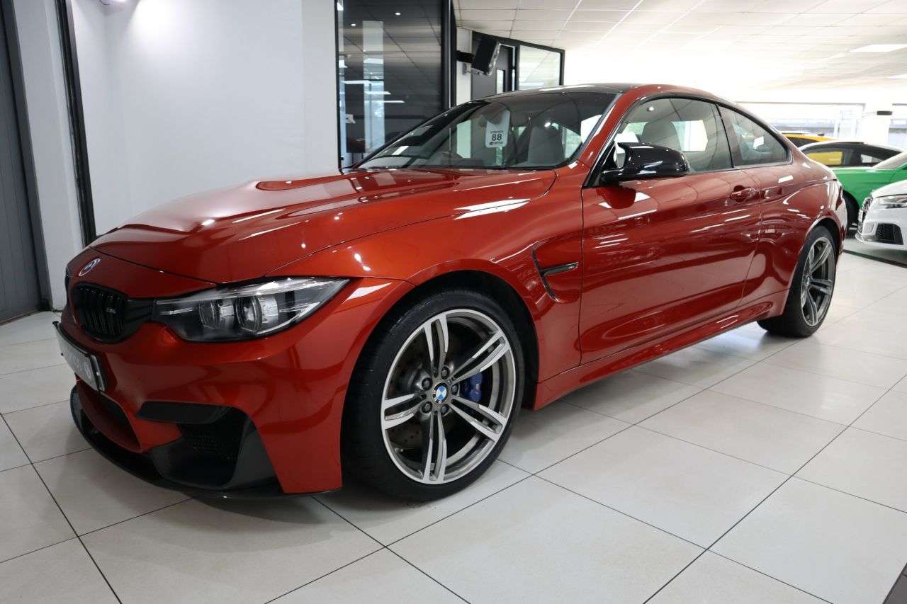 2018 BMW M4 2018 BMW M4