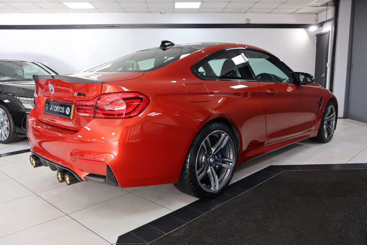 2018 BMW M4 2018 BMW M4