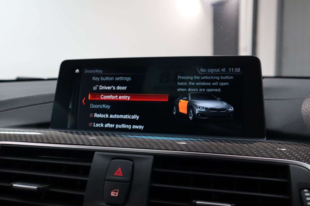 2018 BMW M4 2018 BMW M4