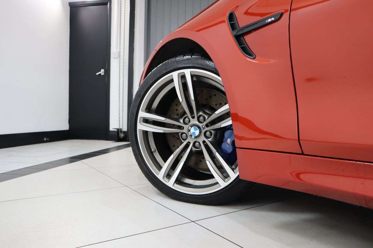 2018 BMW M4 2018 BMW M4