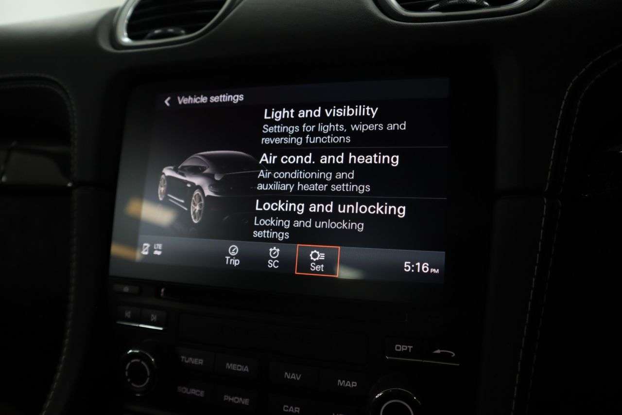 2021 PORSCHE 718 CAYMAN 2021 PORSCHE 718 CAYMAN