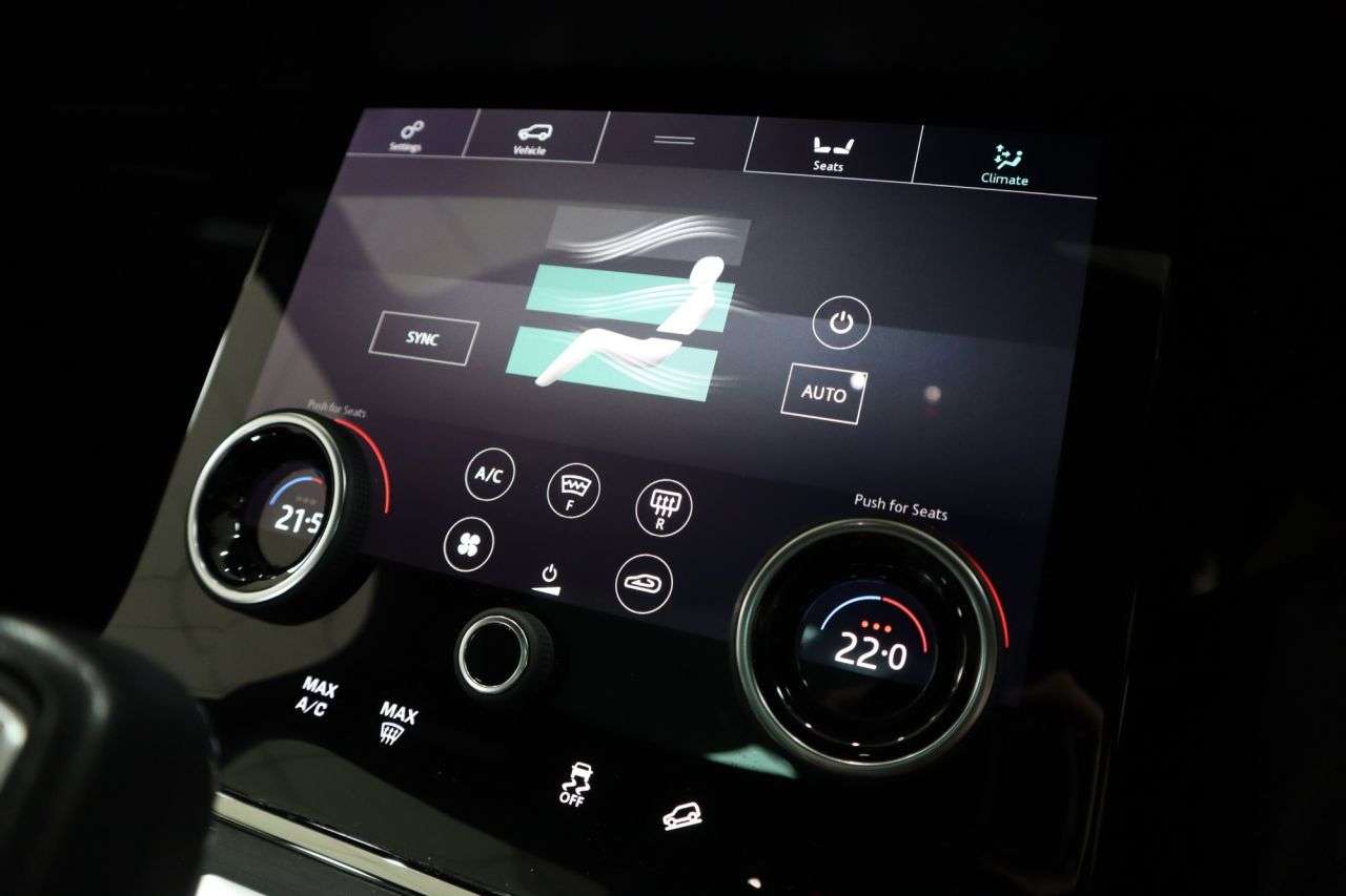 2019 LAND ROVER RANGE ROVER EVOQUE 2019 LAND ROVER RANGE ROVER EVOQUE