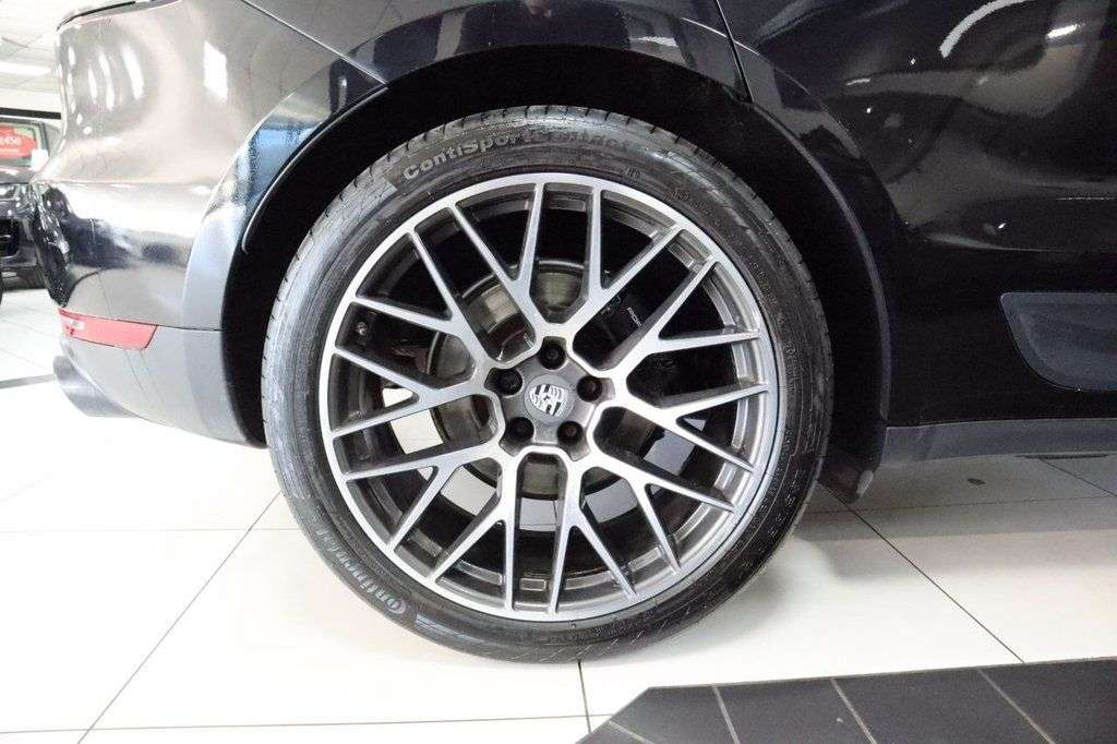 2021 PORSCHE MACAN 2021 PORSCHE MACAN