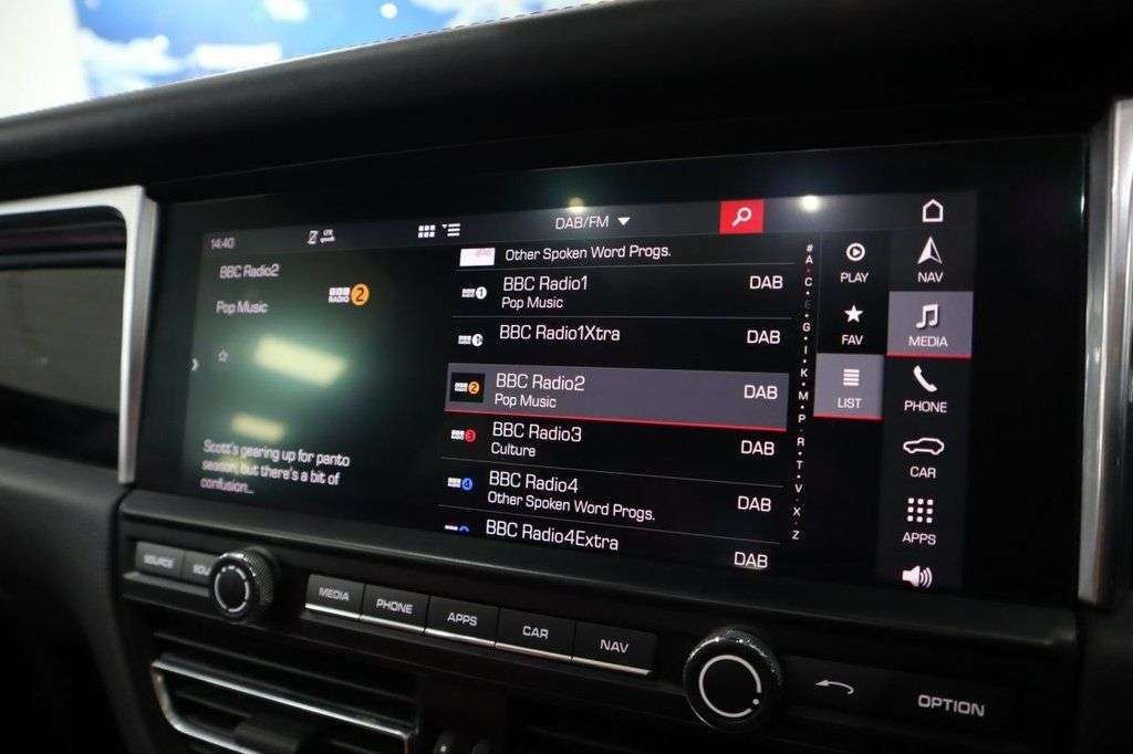 2021 PORSCHE MACAN 2021 PORSCHE MACAN