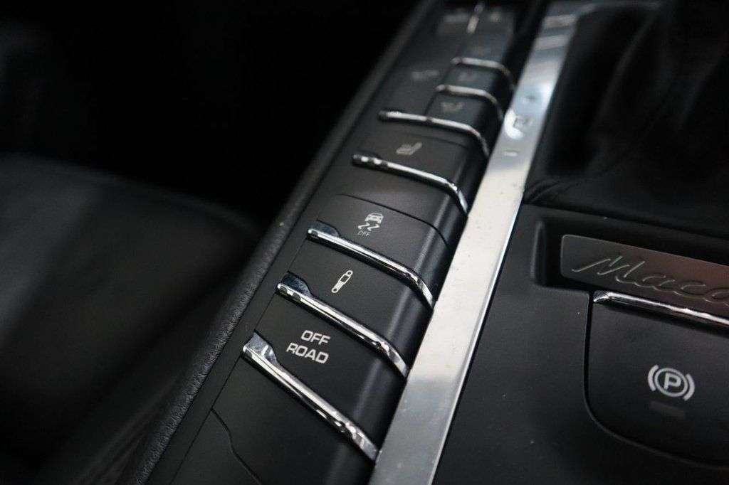 2021 PORSCHE MACAN 2021 PORSCHE MACAN