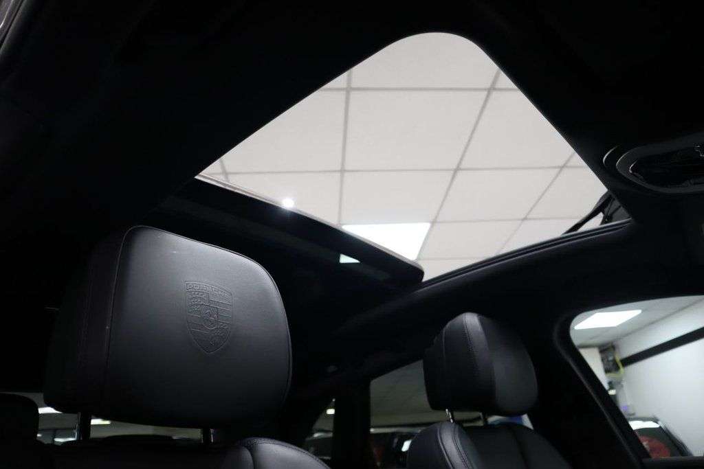 2021 PORSCHE MACAN 2021 PORSCHE MACAN