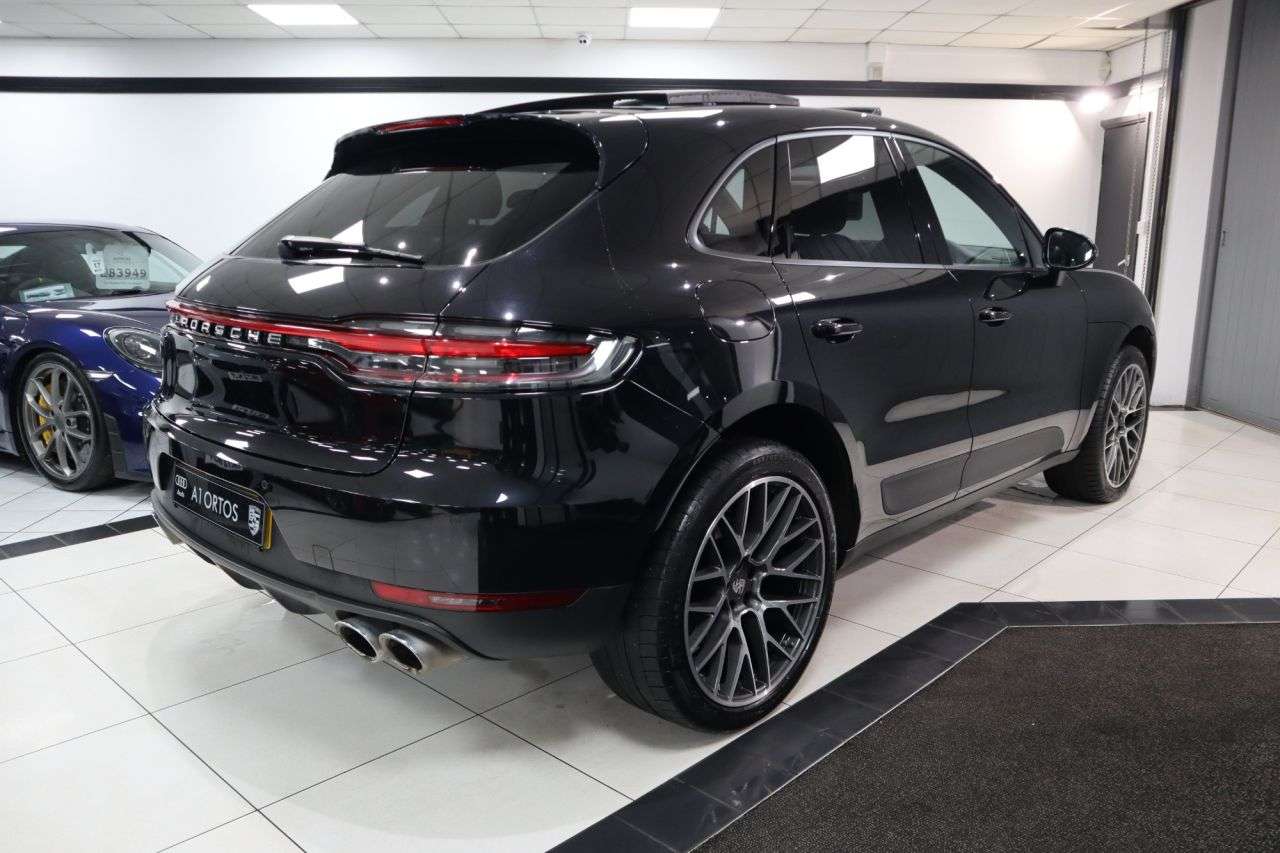 2021 PORSCHE MACAN 2021 PORSCHE MACAN