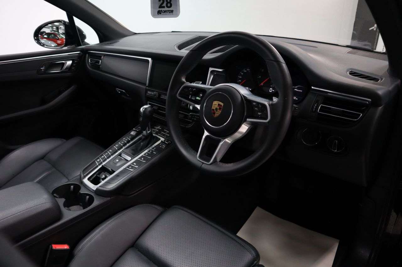 2021 PORSCHE MACAN 2021 PORSCHE MACAN