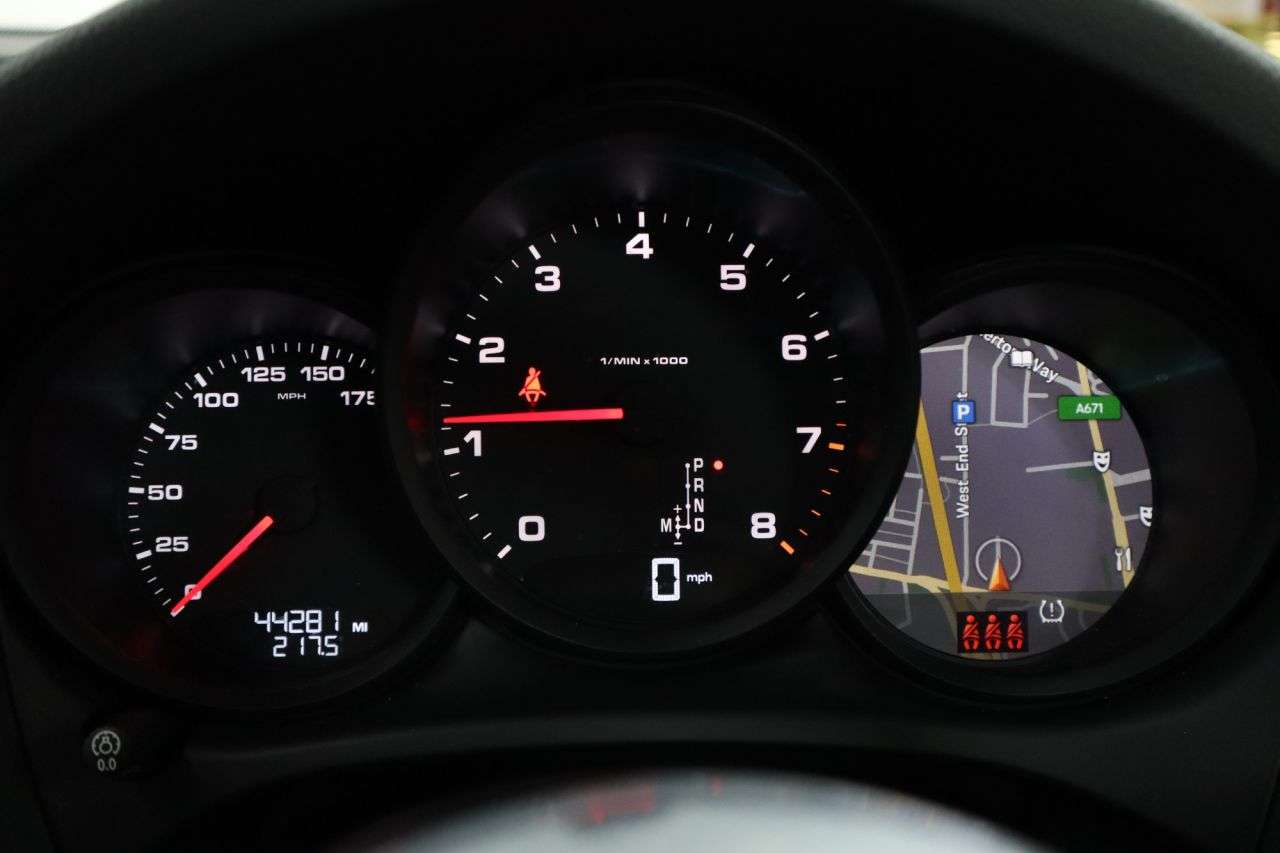 2021 PORSCHE MACAN 2021 PORSCHE MACAN