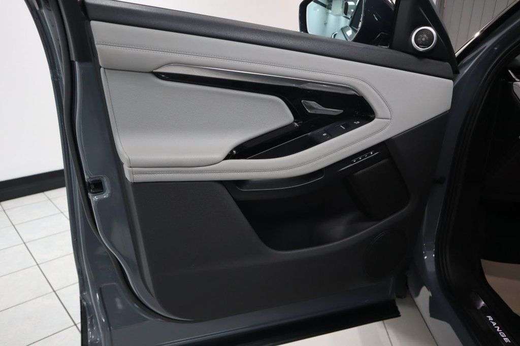 2019 LAND ROVER RANGE ROVER EVOQUE 2019 LAND ROVER RANGE ROVER EVOQUE