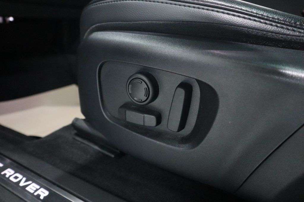 2019 LAND ROVER RANGE ROVER EVOQUE 2019 LAND ROVER RANGE ROVER EVOQUE