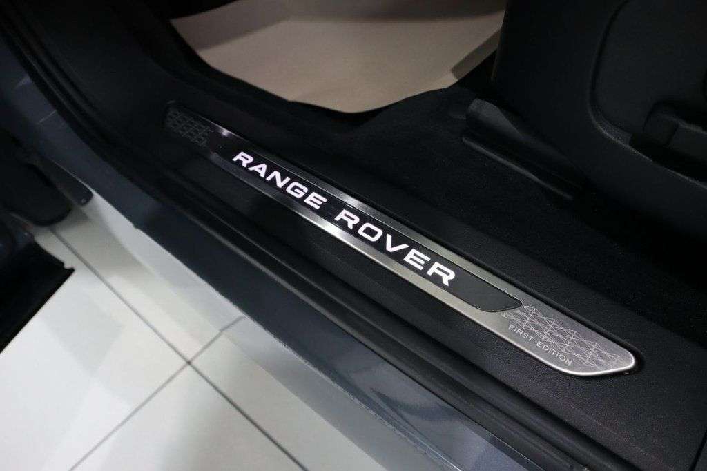2019 LAND ROVER RANGE ROVER EVOQUE 2019 LAND ROVER RANGE ROVER EVOQUE