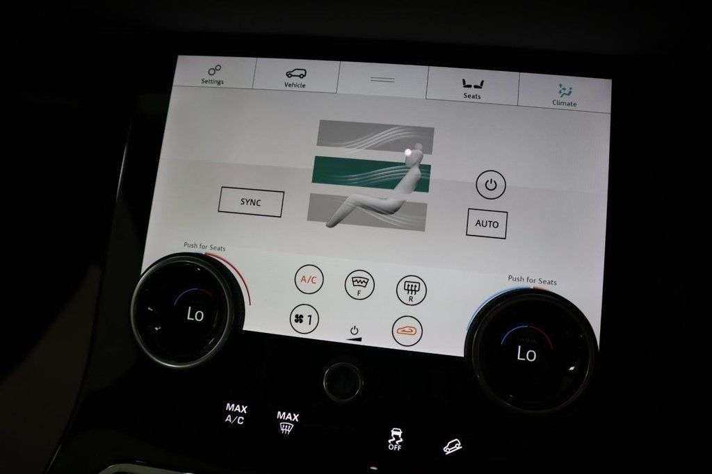 2019 LAND ROVER RANGE ROVER EVOQUE 2019 LAND ROVER RANGE ROVER EVOQUE