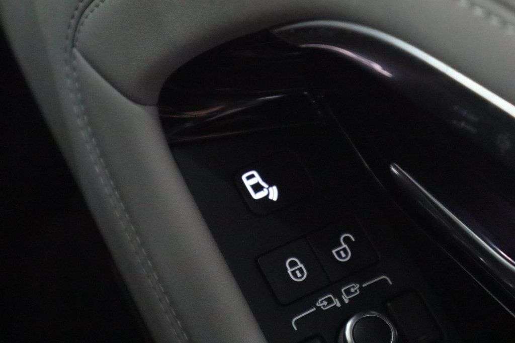 2019 LAND ROVER RANGE ROVER EVOQUE 2019 LAND ROVER RANGE ROVER EVOQUE