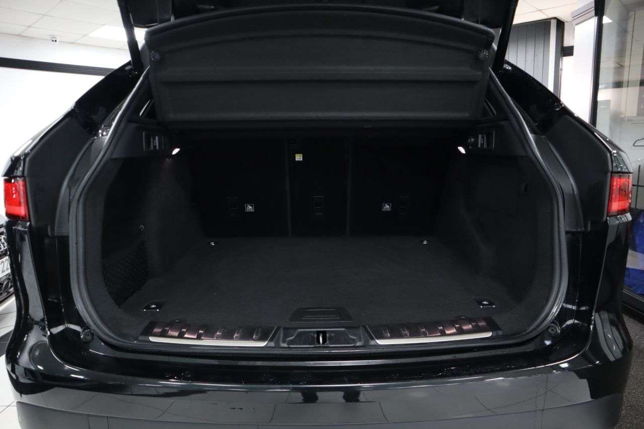 2020 JAGUAR F-PACE 2020 JAGUAR F-PACE