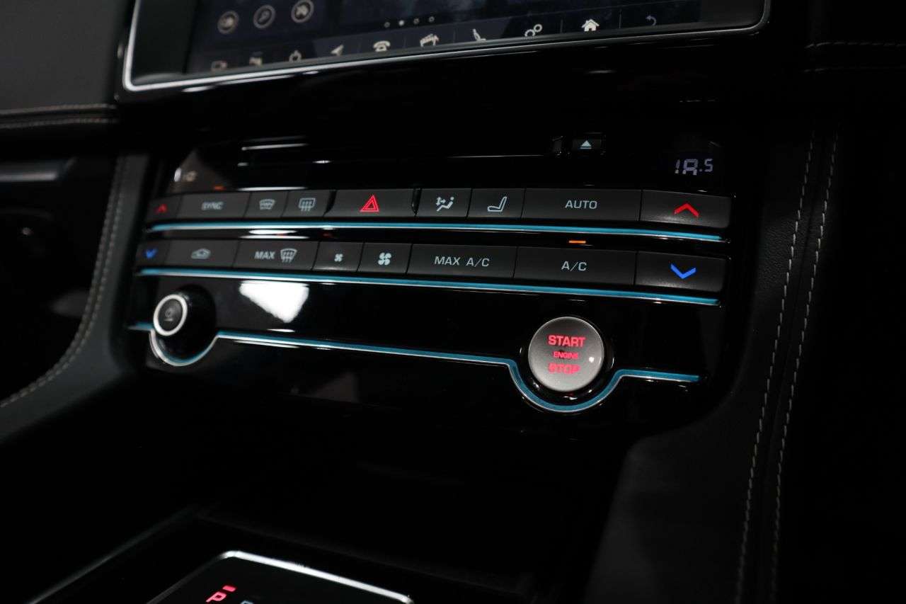 2020 JAGUAR F-PACE 2020 JAGUAR F-PACE